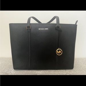 Michael Kors Tote